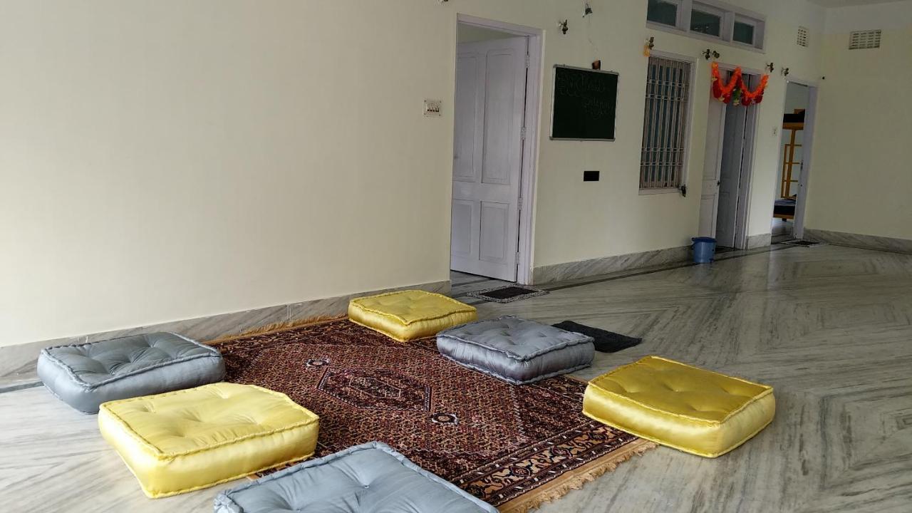 Auberge de jeunesse Bunkbread Siliguri Extérieur photo